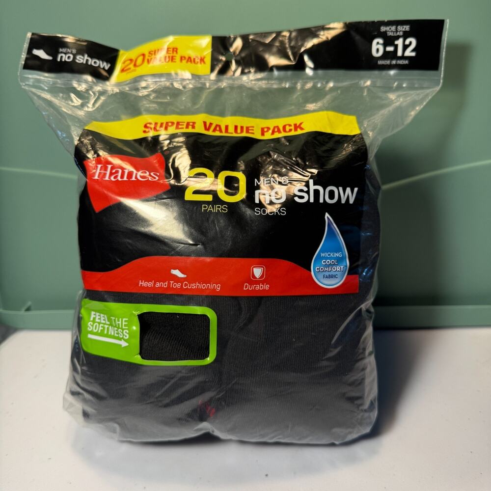 Hanes NEW Men's Shoe Size 6-12 Black 20 Pair Cushion No Show Socks